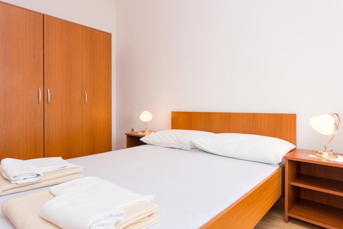Apartments Adriatic 3 セルツェ 部屋 写真