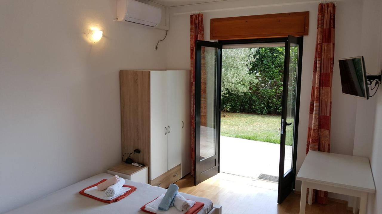 Apartments Adriatic 3 セルツェ 部屋 写真